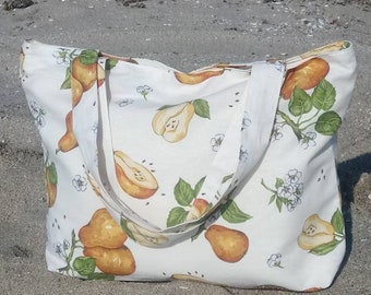 Weekend tote Pear bag Beach tote Fruit bag Shopper Gift for mother Christmas gift with pears Zipped tote bag Lined tote Shopping bag