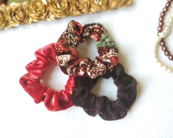 Velvet scrunchies Leopard velvet Scrunchie Velvet hair ties Fall Ponytail holder Gift for her Velvet Scrunchy Soft Scrunchies