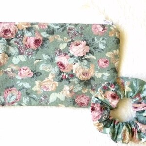 Floral Geldbörse Vintage Rosen Geldbeutel Schminktasche Kosmetiktasche Reißverschluss Schminktasche Floral Geschenk für Mutter Rosen Liebhaber Geschenk Cottage Kern