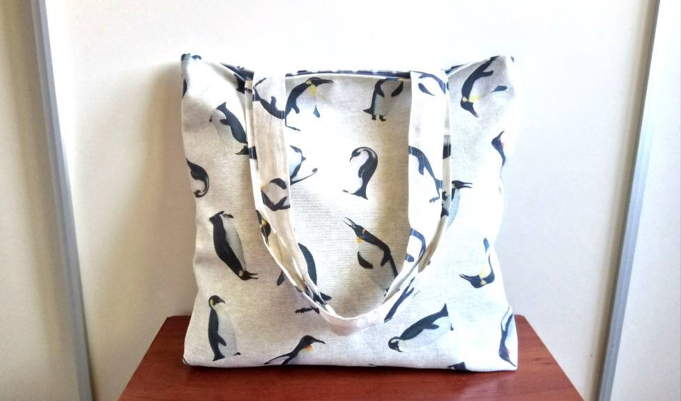 Tote Penguin fabric bag Penguins Tote bag Reusable tote Beige bag Gift for mom Foldable bag Mom gift Penguin lover gift Winter themed tote