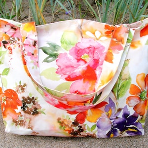 Floral Tasche Aquarell Tasche Mom Geschenk Reißverschluss Tasche Floral Wochenendtasche Stoff Tasche Freundin Geschenk Floral große Tasche Geschenk für Frau Tasche und Geldbeutel