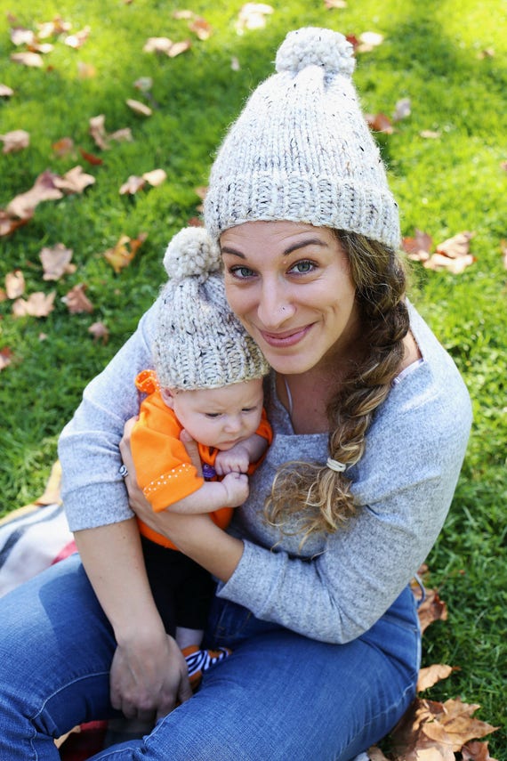 Mommy & Me Beanie Set, Chunky Stitch With Pom Pom - Etsy display picture 1