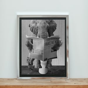 Scottish Highland Cow in Bathroom, Bathroom Humor, Funny Bathroom Print, Animal on toilet, Black And White, Whimsy Animal Art, Kids Bathroom