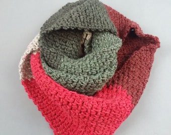 Simply Sweet Infinity Scarf (Red Velvet)