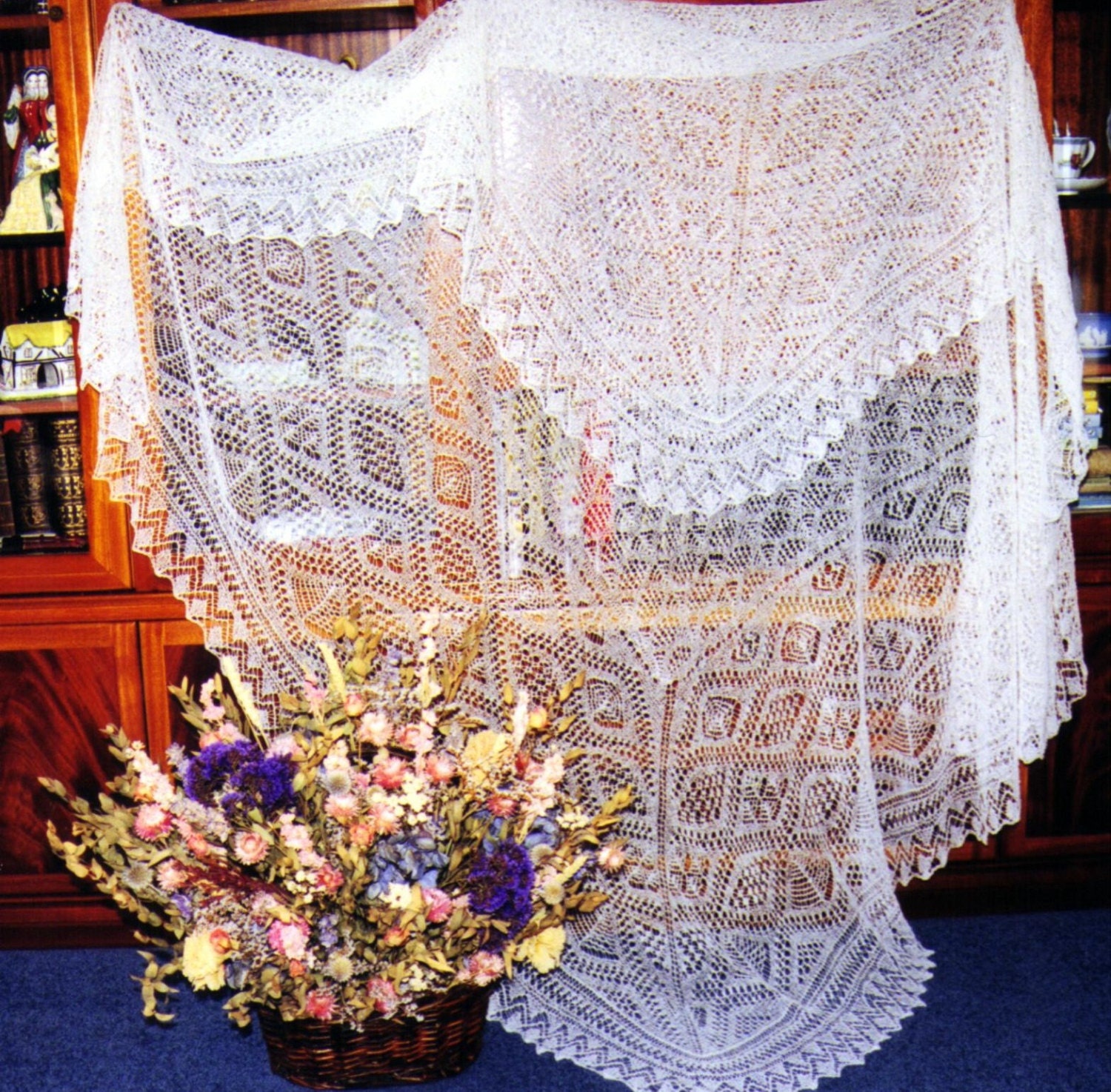 The Unst Bridal Shawl pdf ~ Heirloom Knitting ~ Sharon Miller
