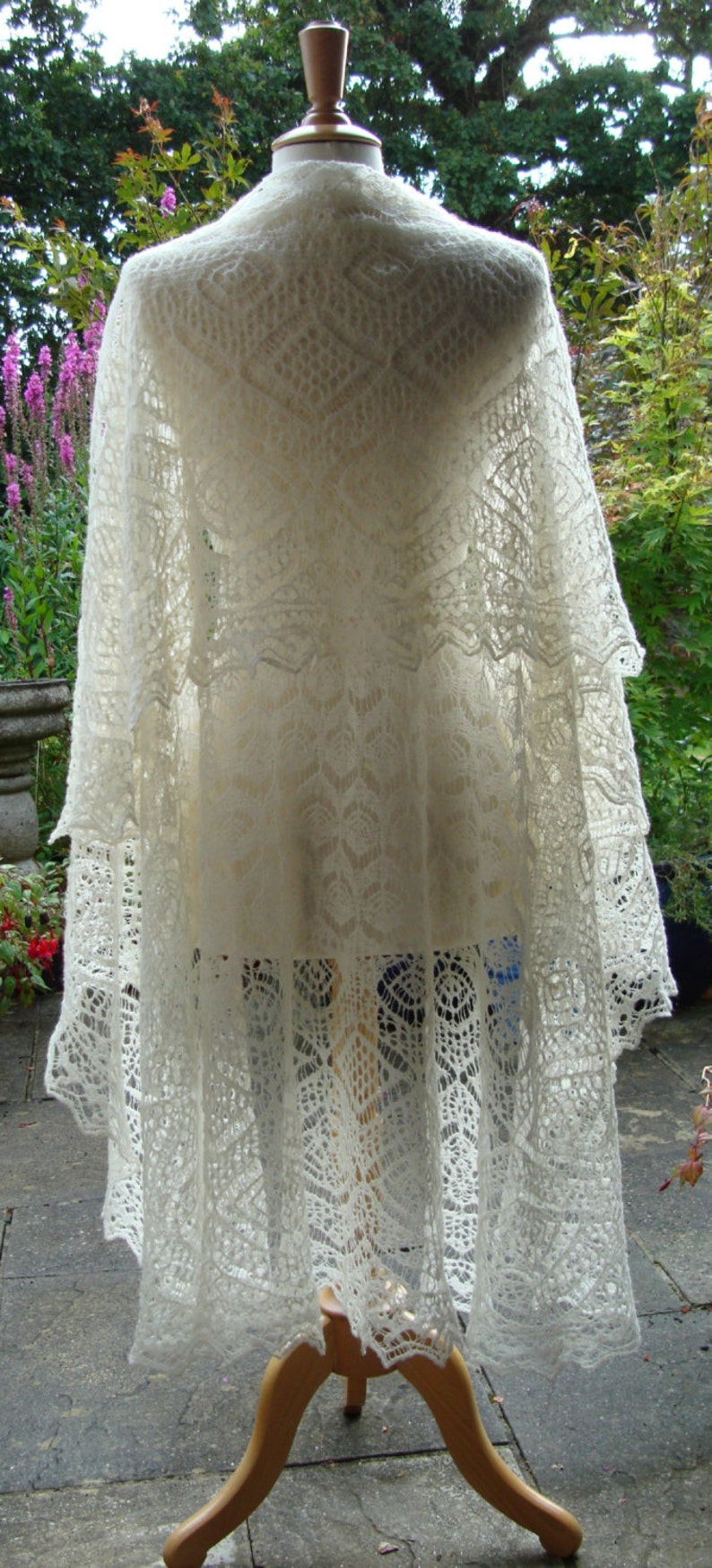 pdf The Lerwick Lace Shawl eBook Shetland Lace Heirloom Knitting Sharon Miller image 1