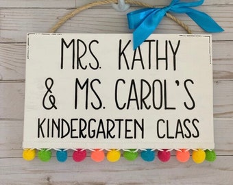 teaching partners name classroom sign, Dorm room door sign, wood fringe name sign, personalized partner teachers sign, sign for classroom