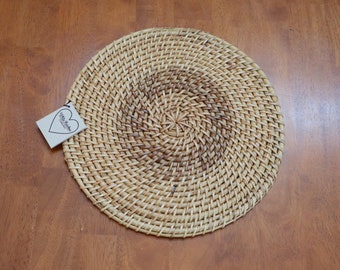 Round Cane Placemat