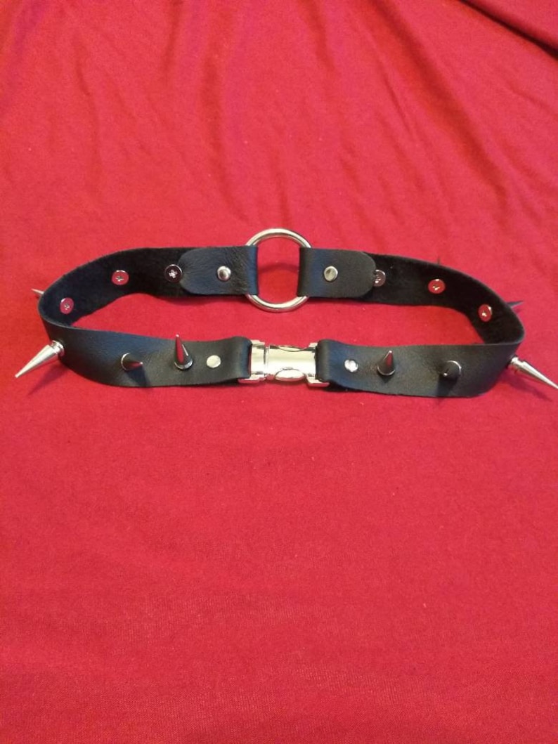 Cerberus choker
