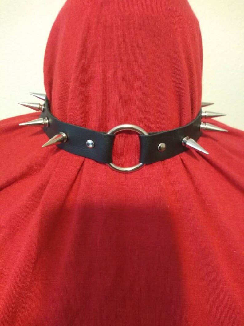 Cerberus choker