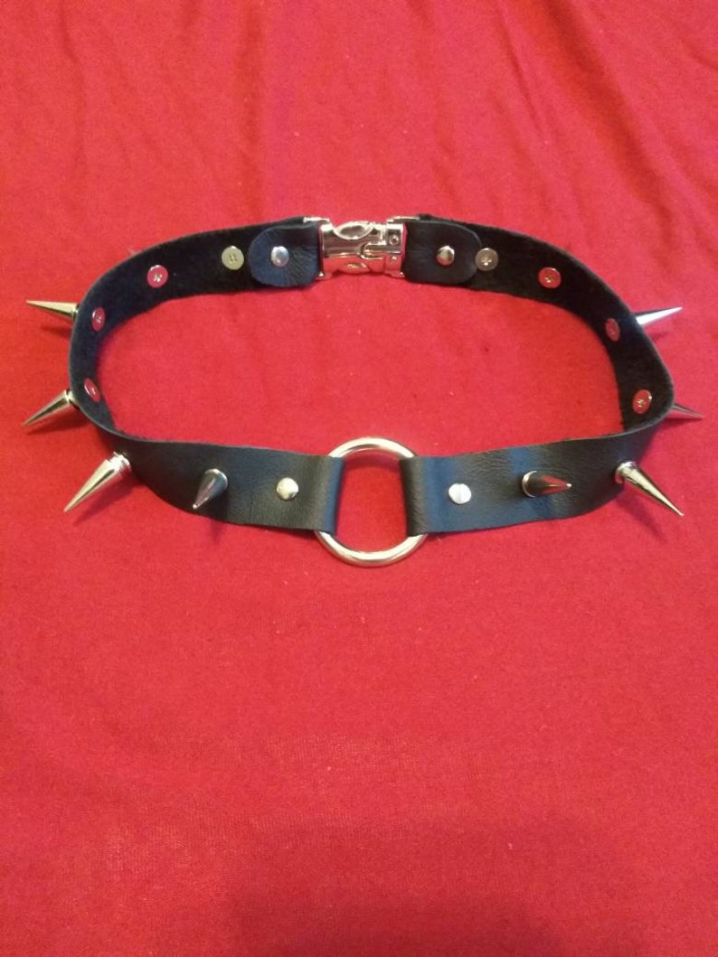 Cerberus choker