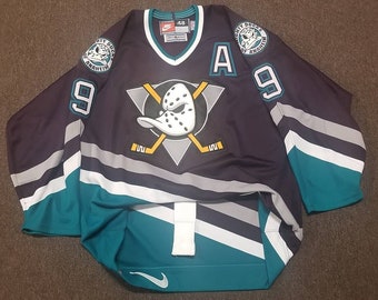 paul kariya jersey
