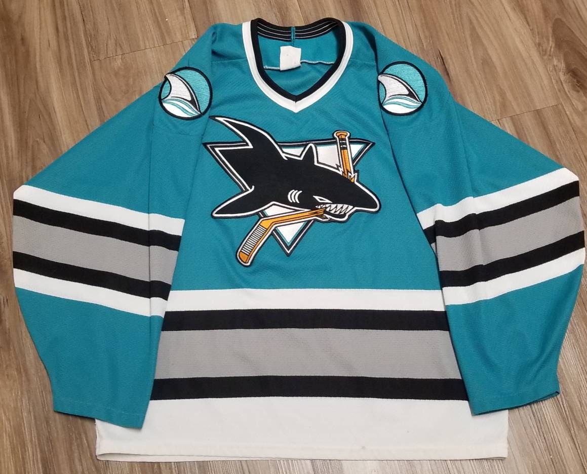 NHL Mitchell and Ness San Jose Sharks Sweater jersey Size SM NWT