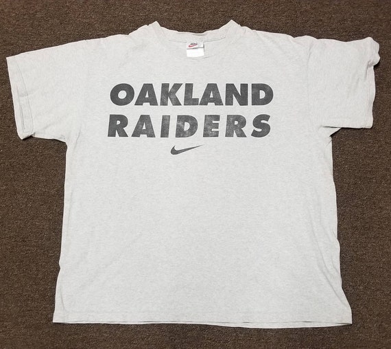 XL 1995-2000 Vintage raiders shirt,LA raiders shir