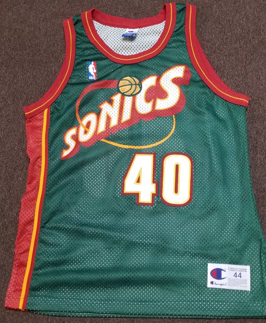 SHAWN KEMP SEATTLE SUPERSONICS VINTAGE 1990'S CHAMPION JERSEY