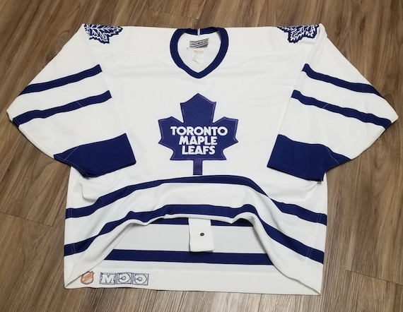 AUTHENTIC Vintage Toronto Maple Leafs CCM NHL Hockey Jersey 52