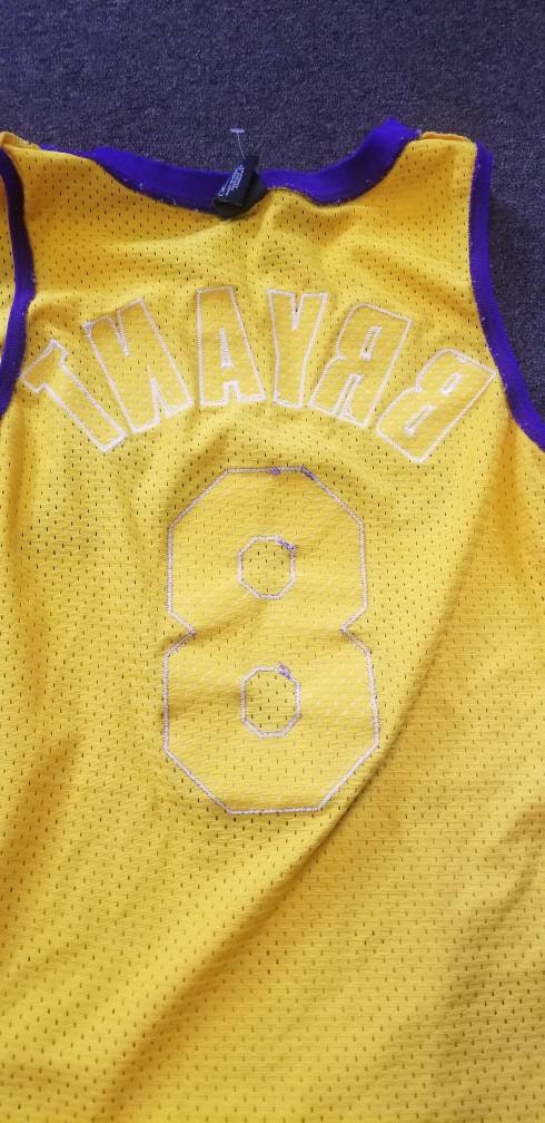 2000 Nike Lakers Jersey, Medium Lakers Jersey, Medium Kobe Bryant