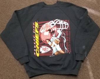 1996 Large Kansas city chiefs crewneck,90s Kansas city chiefs sweatshirt, Kansas city chiefs sweater,vintage kansas city chiefs sweatshirt