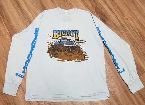 Men's SMALL 70s bigfoot monster truck shirt long s