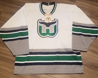 Old Time Hockey Vintage Logo Mens Hartford Whalers Heritage EST 1979  Fashion Pullover Hoodie at  Men’s Clothing store