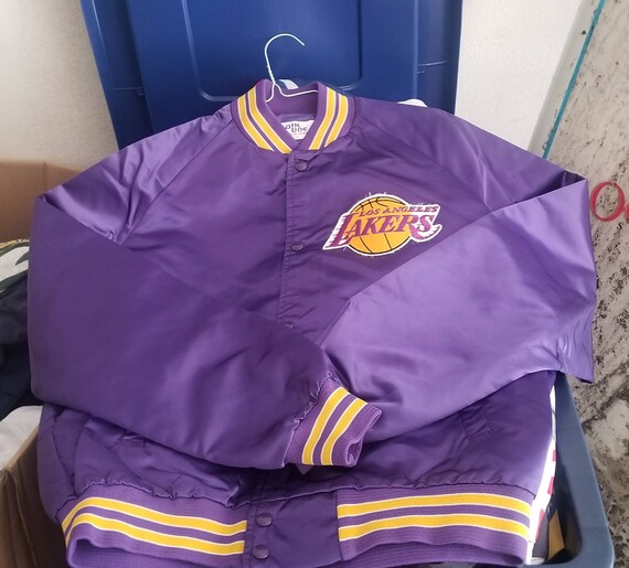 Xl los Angeles Lakers jacket,LA Lakers satin jaket