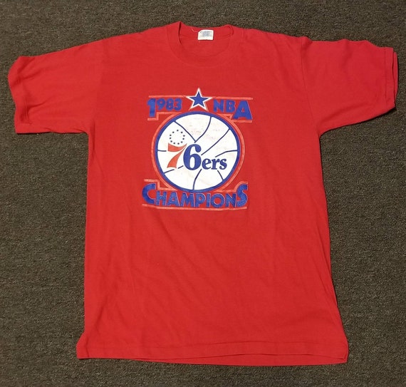 90s Philadelphia Sixers 76ers NBA Basketball t-shirt Youth Small