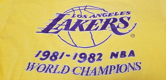 Medium 1982 vintage LA Lakers shirt,lakers champi… - image 2