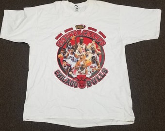 Like new Xl bulls shirt, Chicago bulls  1997 nba finals shirt,Scottie Pippen, Michael Jordan shirt,chicago bulls shirt, nba 50th shirt
