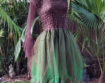 PLUS SIZE Women&#39;s Fairy Dress with Sleeves - (Size: AUS 18-24) - Dark Brown & Forest Green