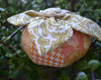 Pumpkin pin cushion