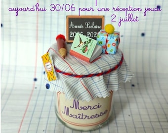 Cadeau Maîtresse, pot vide ou bougie, Étiquette  personnalisable, cadeau fin d'année maître ou maîtresse