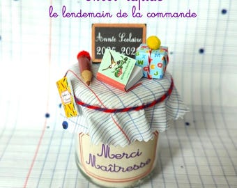 Cadeau Maîtresse, pot vide ou bougie, Étiquette  personnalisable, cadeau fin d'année maître ou maîtresse