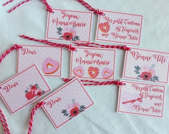 Roses and reds, 8 labels various occasions, with their string