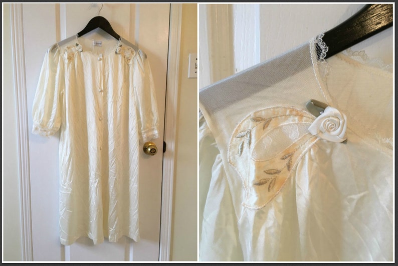 Vintage Lorraine Babydoll Nightie Nylon Babydoll Night Robe Peignoir Robe Beautiful Sheer with Rose Detail at Shoulders Size Medium