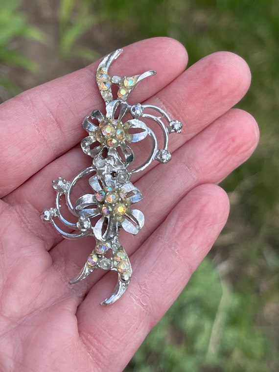 Long brooch cheap