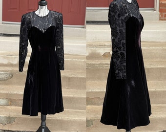 Vintage J Michaels Maxi Dress / Elegant Long Dress / Black Evening Dress / Black Cocktail Dress /,Velour Velvet Evening Dress