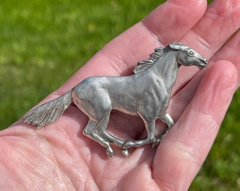 Seagull Pewter Canada Horse Brooch / Figural Brooch / Horse Gifts / Horse Figure Pewter Brooch