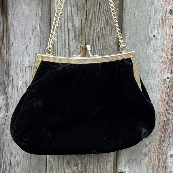 Vintage 60s Black Velvet Velour Purse Evening Bag with Kiss Lock Clasp Purse