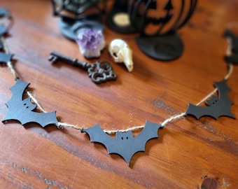 KatchOn Halloween-Girlande Schwarz Glitzernd – 8 Stück, Doppelseitig, Mit Fledermäusen, Kürbissen, Hexen