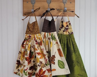 Fall Hanging Towel: Pumpkin Decor Kitchen Towel with Ties