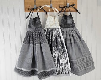 Gray kitchen towel Hanging kitchen Hanging towel Towel with ties Kitchen towels Towels Gray decor