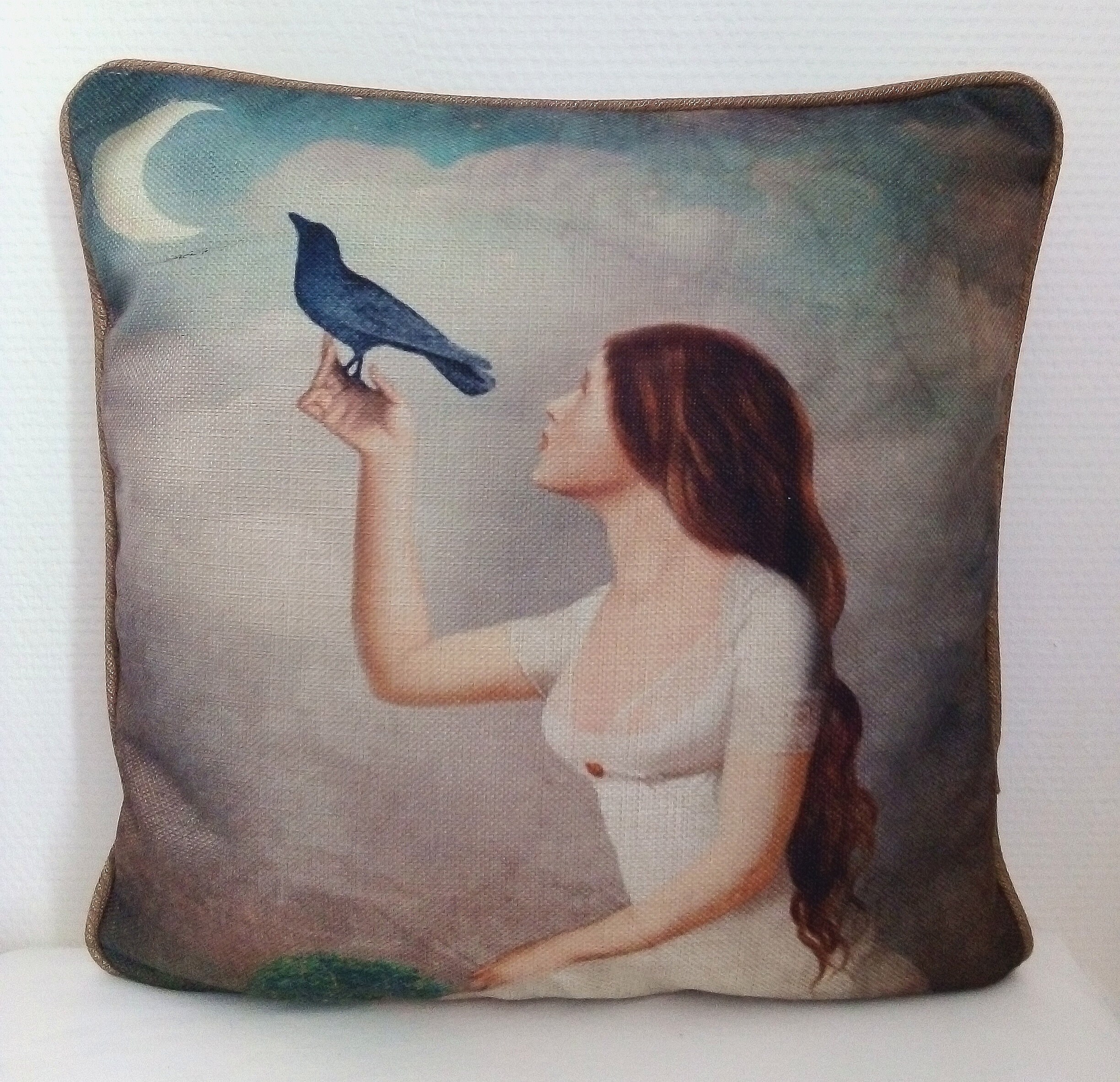 Coussin La Jeune Fille et L'oiseau