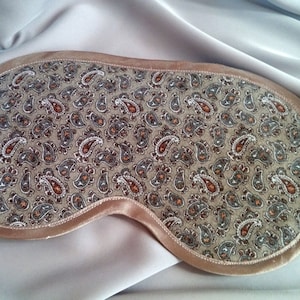 Organic cotton sleeping mask, Light blocking eye pillow, Meditation woman mask, Cute soft Spa Mask, Self Care outfit, unisex Birthday gift