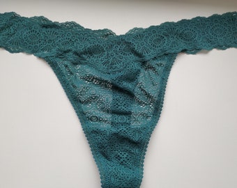 X Large Green All-Over Lace Geo Thong - Perfect Panty Gift