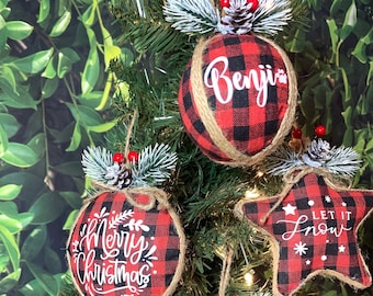 Adorno navideño a cuadros de búfalo / adorno personalizado / adorno navideño / Regalo personalizado / Plaid de búfalo / Adorno de cuadros / Adorno