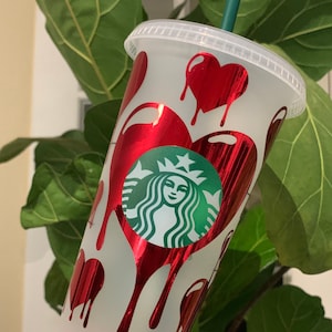 Starbucks Reusable Cold Cup/Valentine Starbucks cup/Reusable cup/Custom Cup/Starbucks Cups/Dripping hearts / hearts cup/ personalized gift