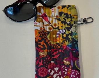 Quilted Sunglasses Case with Flex-Frame closure