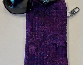 Quilted Sunglasses Case with Flex-Frame closure
