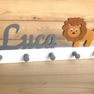 Children&#39;s Wardrobe Wooden Lion Name Hook Rail Coat Hooks Children&#39;s Room