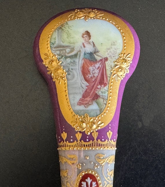 Very fine 19th century gilded porcelain parasol ha